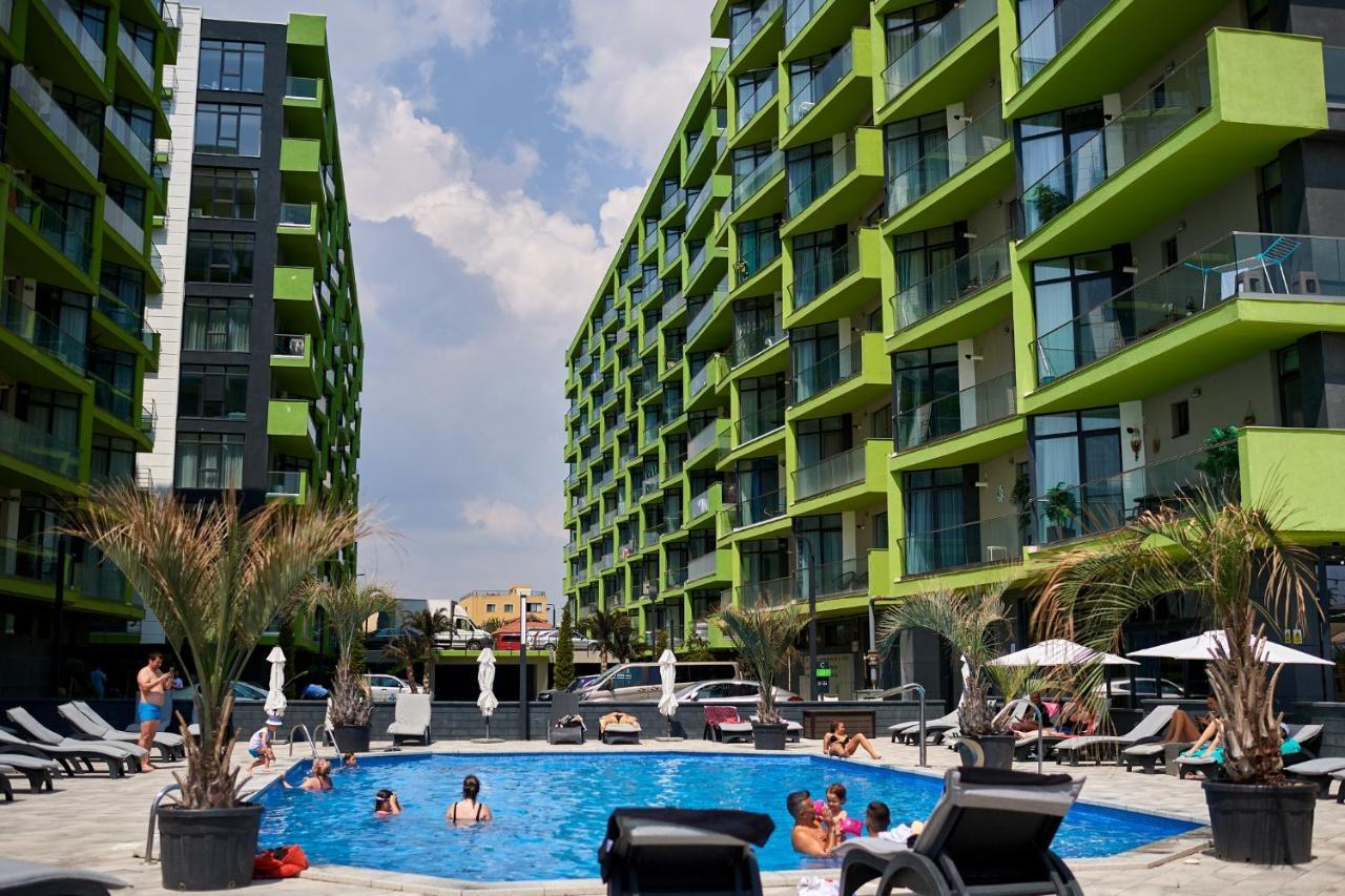 Royale Sundance Studio 7 Beach Spa & Pool Mamaia Nord Eksteriør bilde